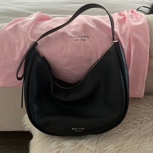 Large Kate Spade Smile shoulder bag black in new condition